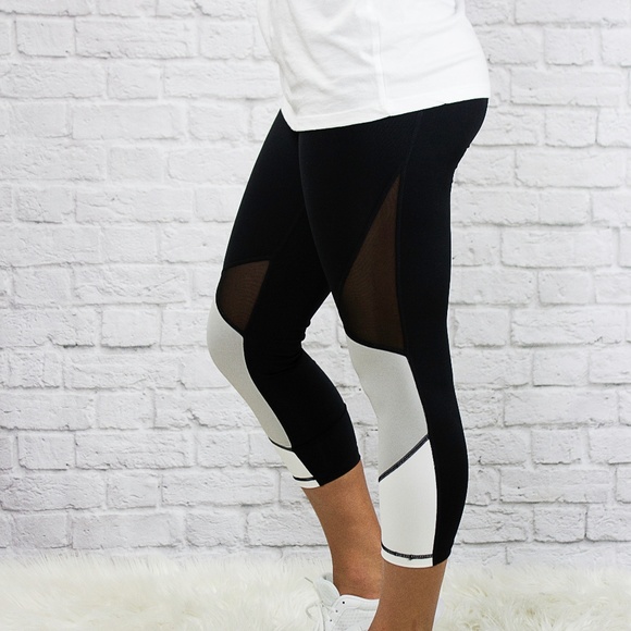 Surprise_Dlight Pants - Cali Color Block Capri Legging